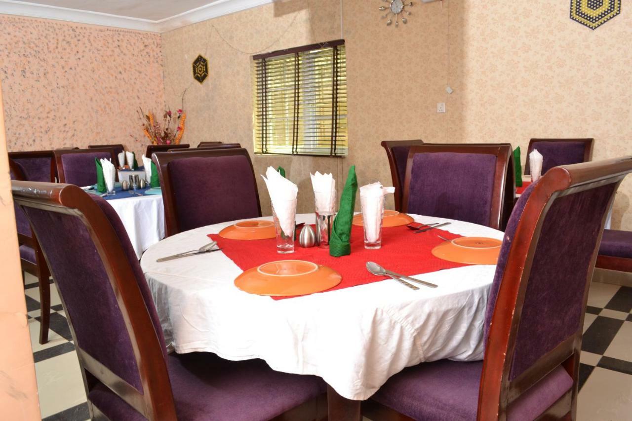 Limoh Suites Benin Zewnętrze zdjęcie